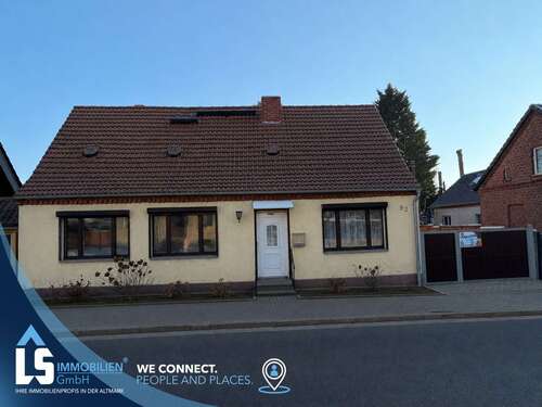 Foto - Haus zum Kaufen in Havelberg 65.000,00 € 120 m²