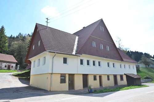Foto - Haus zum Kaufen in Reinerzau 345.000,00 € 314.66 m²