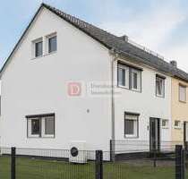Haus zum Mieten in Oestrich-Winkel 2.500,00 € 164 m²