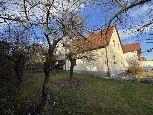 Foto - Haus zum Kaufen in Ergoldsbach 288.000,00 € 155.69 m²