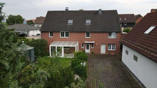 Foto - Haus zum Kaufen in Sibbesse 260.000,00 € 395 m²