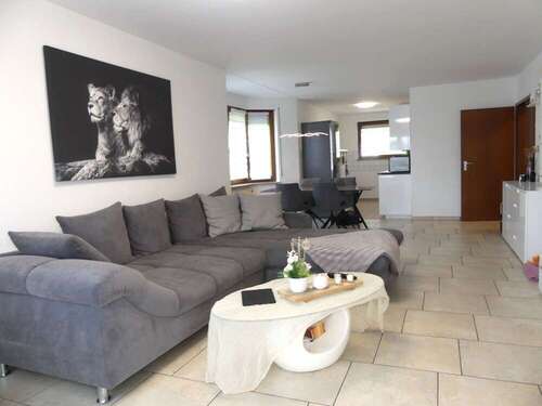 Foto - Wohnung zum Mieten in Steinheim 900,00 € 89 m²
