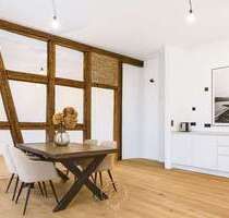 Haus zum Mieten in Veitshöchheim 2.250,00 € 178.5 m²