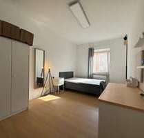 Wohnung zum Mieten in München 815,00 € 14.57 m²