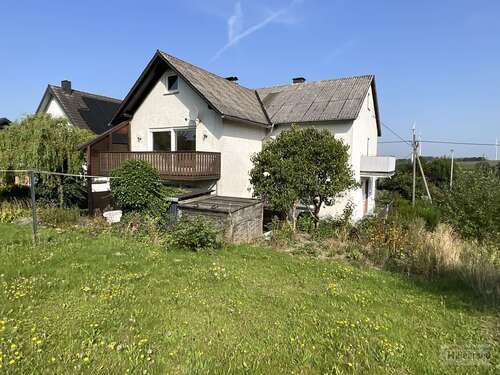 Foto - Haus zum Kaufen in Brilon-Rösenbeck 168.000,00 € 161 m²