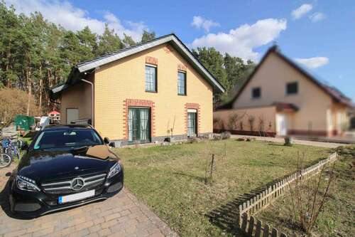 Foto - Haus zum Kaufen in Rathenow 410.000,00 € 204.28 m²