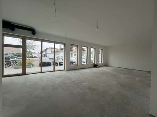 Foto - Einzelhandel in Schallstadt 1.300,00 € 99 m²
