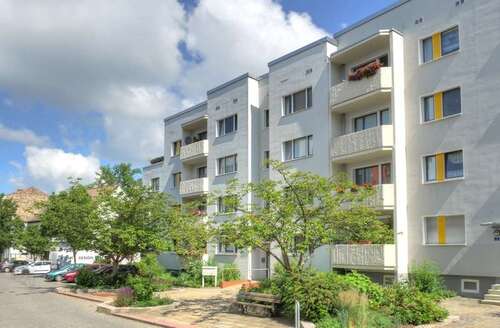 Foto - Wohnung zum Mieten in Halle 296,00 € 35.41 m²