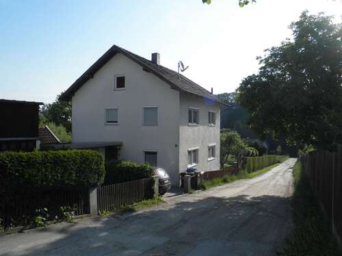 Foto - Haus zum Mieten in Arnstorf 850,00 € 117.15 m²