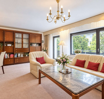 Haus zum Kaufen in Höhenkirchen-Siegertsbrunn 595.000,00 € 119.28 m²