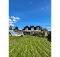 Haus zum Kaufen in Neckargemünd 950.000,00 € 394.21 m²