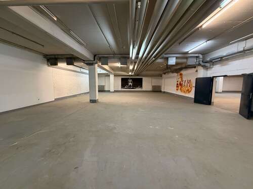 Foto - Halle in Sankt Augustin 1.750,00 € 572 m²