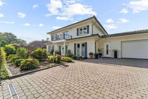 Foto - Haus zum Kaufen in Schwanewede 1.150.000,00 € 402 m²