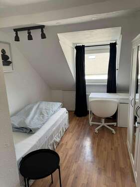 Foto - WG-Zimmer in Düsseldorf 699,00 € 15 m²