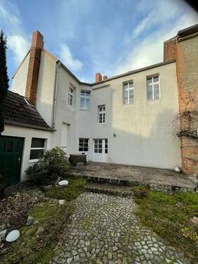 Foto - Haus zum Mieten in Eichenbarleben 840,00 € 135 m²