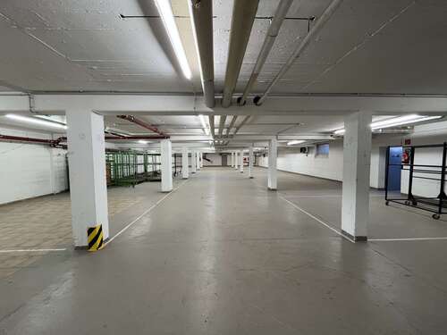 Foto - Halle in Frankfurt 2.840,00 € 710 m²