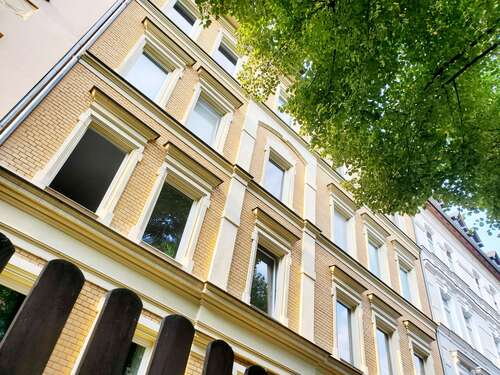 Foto - Wohnung zum Mieten in Halle 285,00 € 13 m²