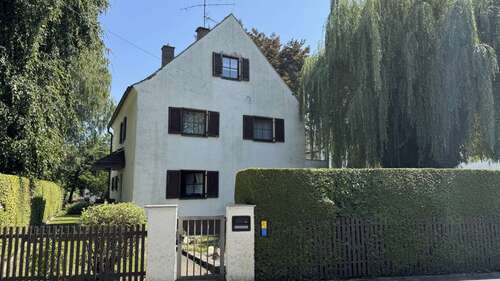 Foto - Haus zum Kaufen in Augsburg 595.000,00 € 120 m²