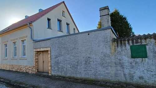 Foto - Haus zum Kaufen in Schneidlingen 59.000,00 € 100 m²