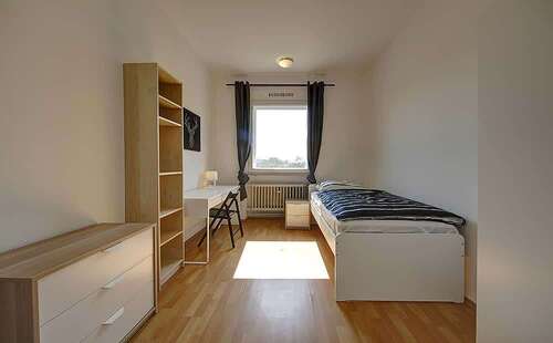 Foto - WG-Zimmer in Stuttgart 530,00 € 12 m²