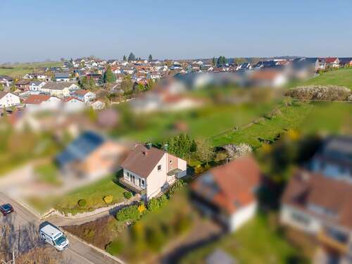 Foto - Haus zum Kaufen in Oberderdingen 349.000,00 € 121 m²