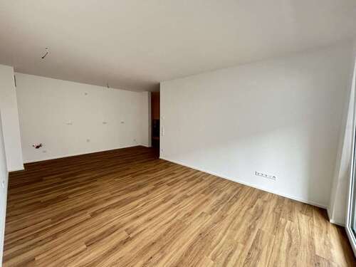 Foto - Wohnung zum Mieten in Reutlingen 1.103,18 € 76.61 m²