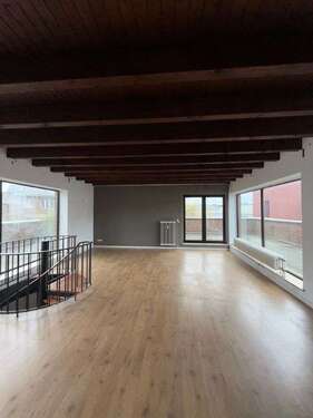 Foto - Wohnung zum Mieten in Neuss 1.150,00 € 156 m²