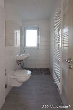 Foto - Wohnung zum Mieten in Halle (Saale) 439,19 € 59.27 m²