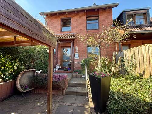 Foto - Haus zum Kaufen in Husum 319.000,00 € 120 m²