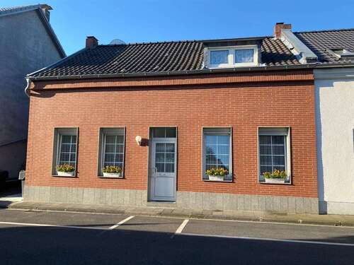 Foto - Haus zum Kaufen in Viersen-Dülken 289.000,00 € 152 m²