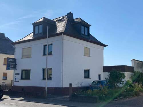 Foto - Haus zum Kaufen in Limburg 585.000,00 € 306 m²