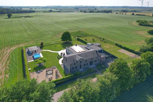 Foto - Haus zum Kaufen in Stäbelow 2.485.000,00 € 507 m²