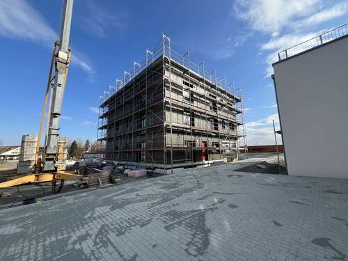 Foto - Wohnung zum Mieten in Speichersdorf 1.320,44 € 139.05 m²