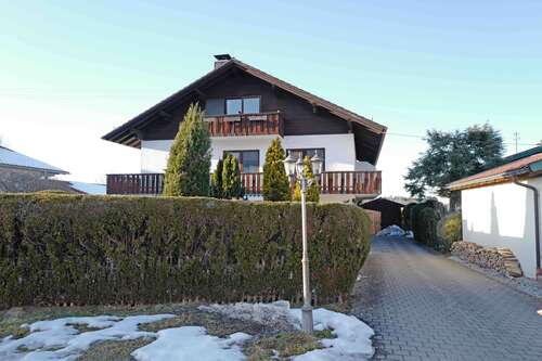 Foto - Wohnung zum Kaufen in Bad Heilbrunn 240.000,00 € 75 m²