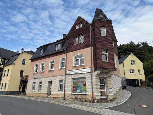 Foto - Haus zum Kaufen in Grünhain-Beierfeld 189.000,00 € 368 m²