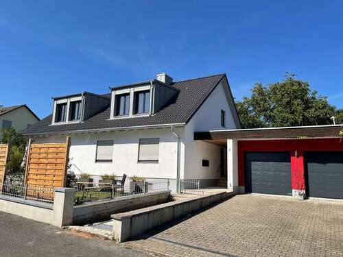 Foto - Wohnung zum Mieten in Kleinsendelbach 1.080,00 € 82 m²