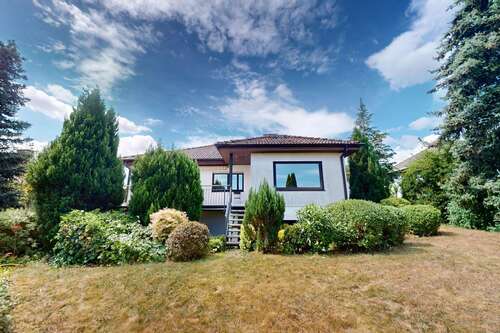 Foto - Haus zum Kaufen in Heidenrod (Nauroth) 289.000,00 € 114 m²