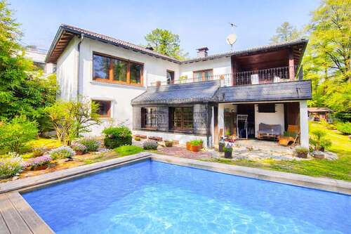 Foto - Haus zum Kaufen in Remscheid 899.000,00 € 253 m²