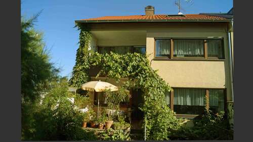 Foto - Haus zum Kaufen in Stutensee 595.000,00 € 180 m²