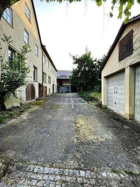 Foto - Haus zum Kaufen in Weikersheim 215.000,00 € 348 m²