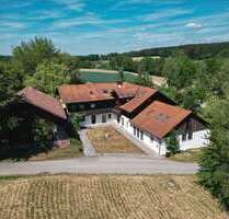 Haus zum Kaufen in Bad Birnbach Unterhitzling 1.550.000,00 € 900 m² - Bad Birnbach / Unterhitzling