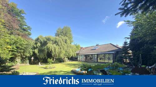 Foto - Haus zum Kaufen in Bad Zwischenahn 1.150.000,00 € 181 m²