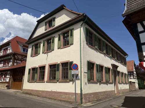 Foto - Haus zum Kaufen in Schweigen-Rechtenbach 350.000,00 € 220 m²