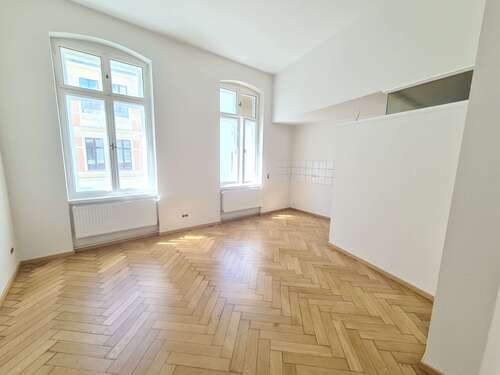 Foto - Wohnung zum Mieten in Görlitz 302,40 € 42 m²