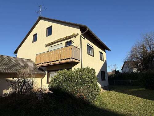 Foto - Haus zum Kaufen in Freiburg-Munzingen 648.000,00 € 180 m²