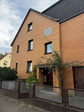 Foto - Haus zum Kaufen in Peine 299.000,00 € 250 m²
