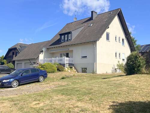 Foto - Haus zum Kaufen in Budenbach 298.000,00 € 231 m²