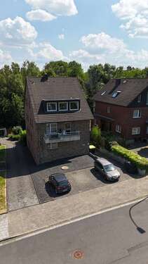 Foto - Haus zum Kaufen in Herzogenrath 425.000,00 € 310 m²