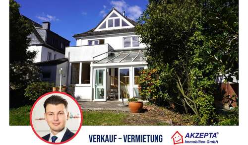 Foto - Haus zum Kaufen in Leverkusen 589.000,00 € 204 m²