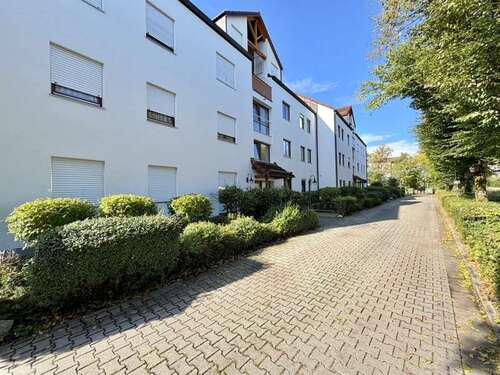 Foto - Wohnung zum Kaufen in Höhenkirchen-Siegertsbrunn Siegertsbrunn 300.000,00 € 49.73 m²
